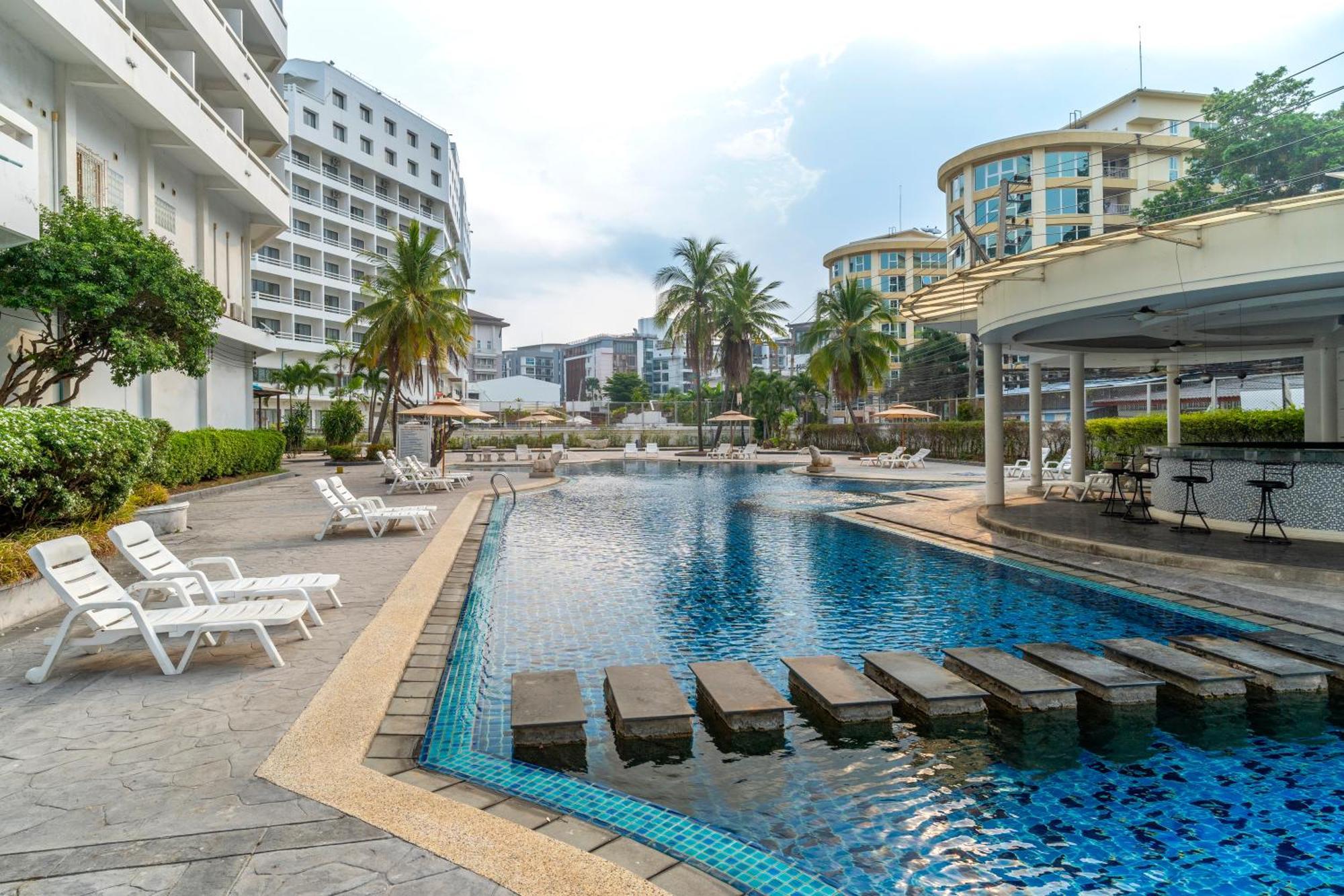 Welcome Plaza Hotel Pattaya Eksteriør billede