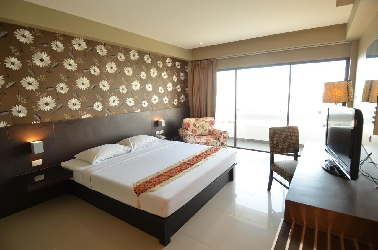 Welcome Plaza Hotel Pattaya Eksteriør billede