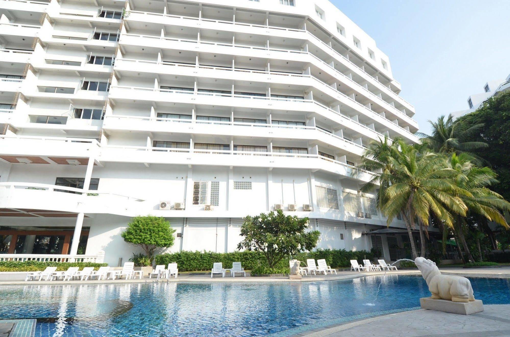 Welcome Plaza Hotel Pattaya Eksteriør billede
